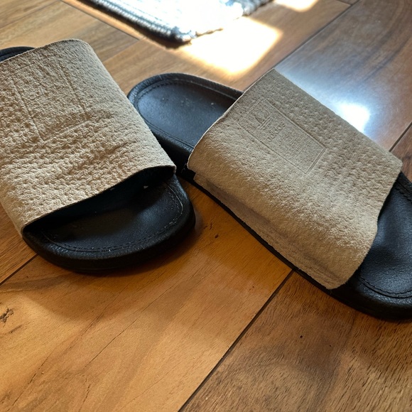 Adidas sued leather slides limited edition - Picture 5 of 7